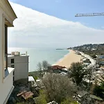 Kabakum Plaza Beachfront Flats