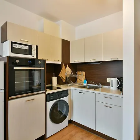 Kabakum Plaza Beachfront Flats