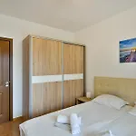 Kabakum Plaza Beachfront Flats شقة فارنا