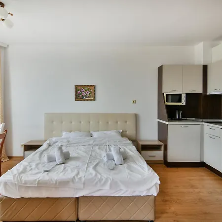 Kabakum Plaza Beachfront Flats شقة *
