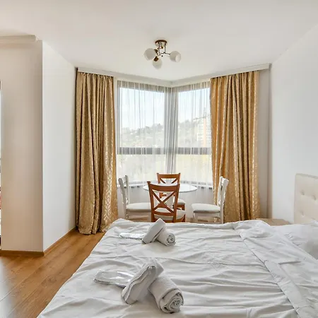شقة Kabakum Plaza Beachfront Flats *