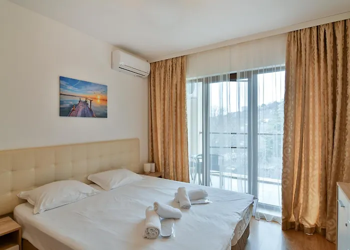 Kabakum Plaza Beachfront Flats アパート ヴァルナ