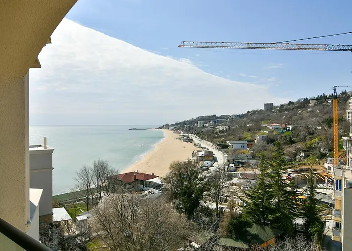 Kabakum Plaza Beachfront Flats