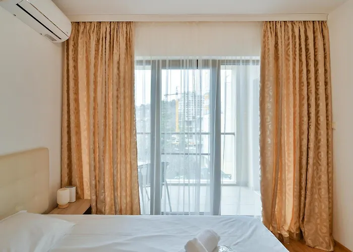 Kabakum Plaza Beachfront Flats アパート