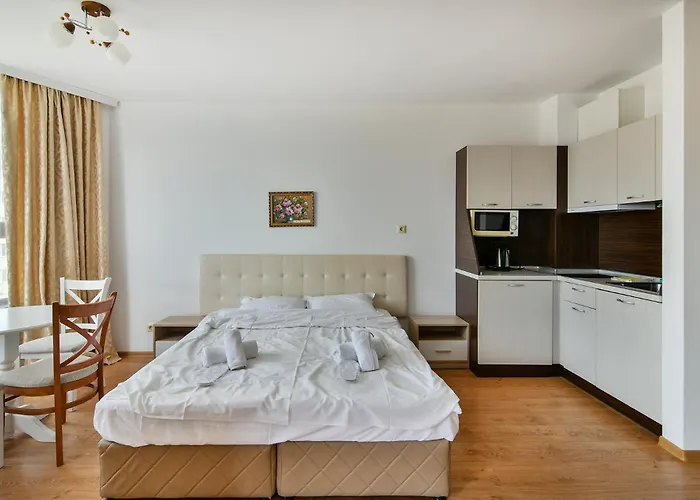 Kabakum Plaza Beachfront Flats アパート *